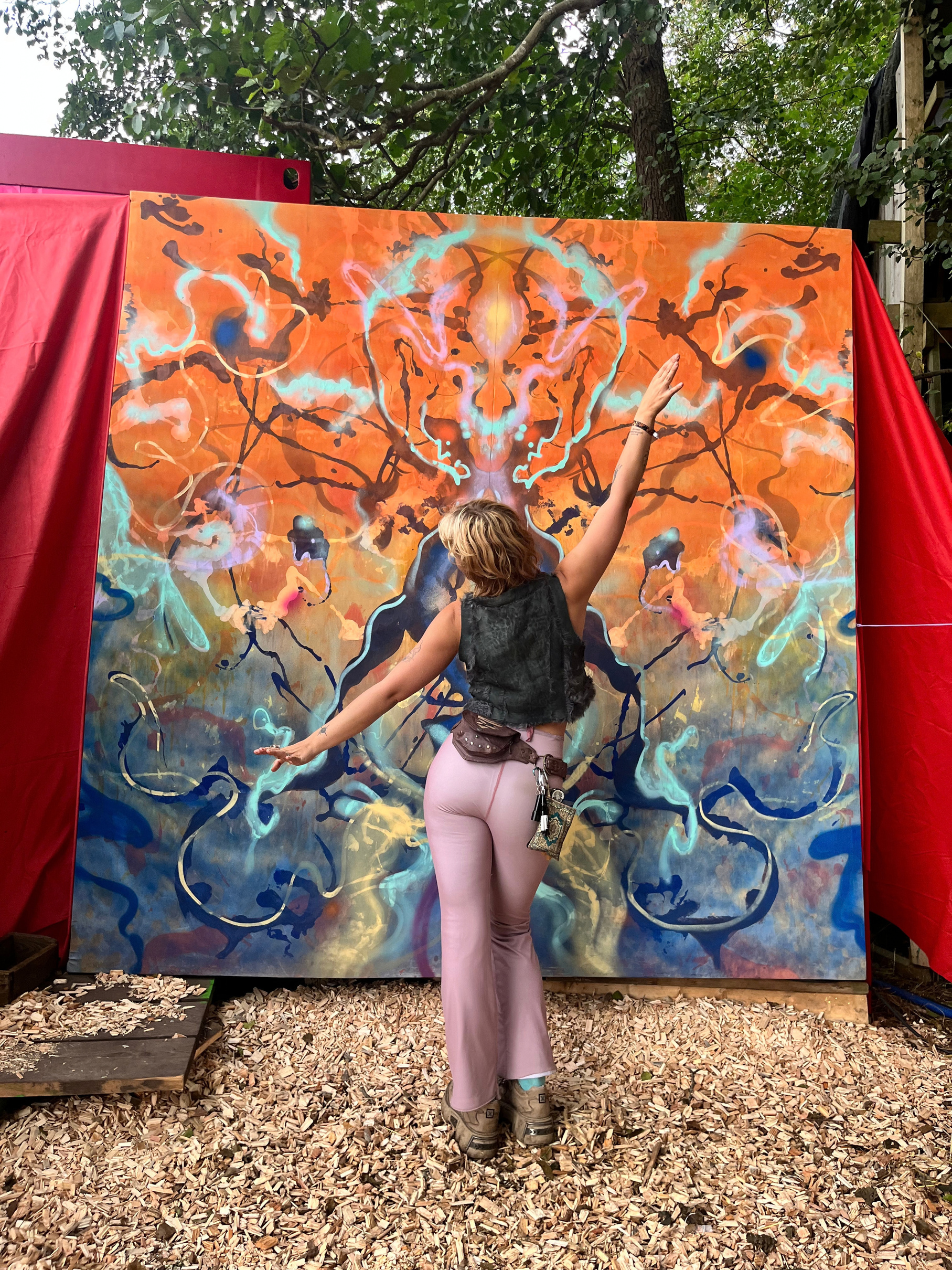 Livia Dualis with Borders of Illusion at Moyn Festival
